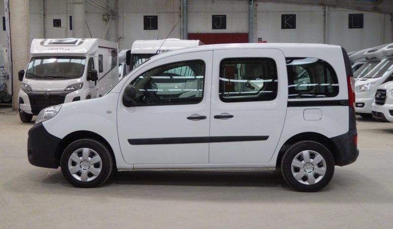 
								RENAULT Kangoo Combi Profesional dCi 75 CV lleno									