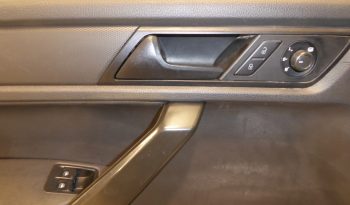 
									Volkswagen Caddy Maxi Furgon 2.0 TDI 122 cv. 4×4 lleno								
