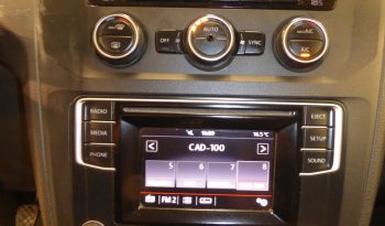 
									Volkswagen Caddy Maxi Furgon 2.0 TDI 122 cv. 4×4 lleno								