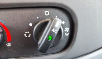 
									CHALLENGER GENESIS 30 COMPACTA 6 MTS ALTA GAMA POCOS KMS lleno								