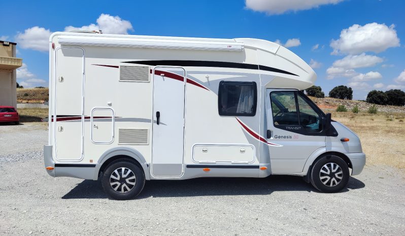 
								CHALLENGER GENESIS 30 COMPACTA 6 MTS ALTA GAMA POCOS KMS lleno									