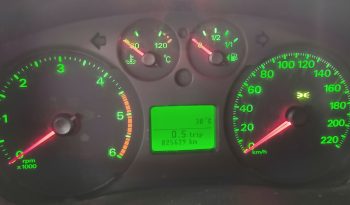 
									CHALLENGER GENESIS 30 COMPACTA 6 MTS ALTA GAMA POCOS KMS lleno								