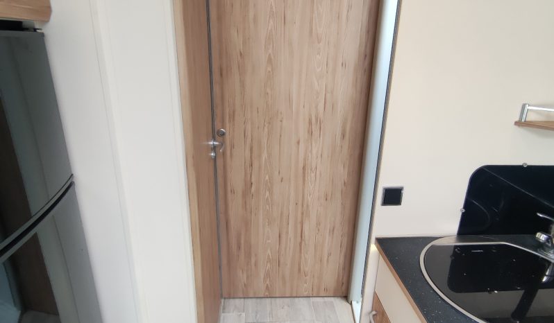 
								BAVARIA I74 INTEGRAL GAMA ALTA CAMA ISLA PERFECTO ESTADO lleno									