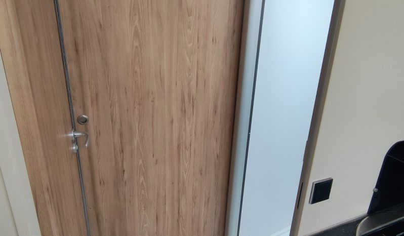 
								BAVARIA I74 INTEGRAL GAMA ALTA CAMA ISLA PERFECTO ESTADO lleno									