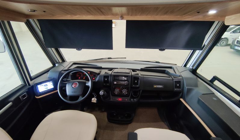 
								BAVARIA I74 INTEGRAL GAMA ALTA CAMA ISLA PERFECTO ESTADO lleno									