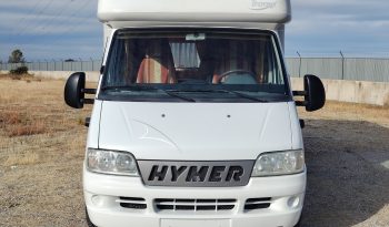 HYMER TRAMP 664 PERFILADA CAMA FRANCESA, GAMA ALTA. lleno