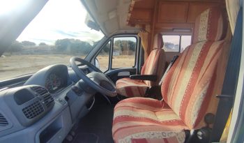 HYMER TRAMP 664 PERFILADA CAMA FRANCESA, GAMA ALTA. lleno