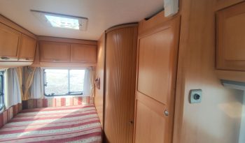HYMER TRAMP 664 PERFILADA CAMA FRANCESA, GAMA ALTA. lleno