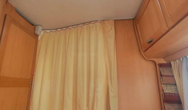 HYMER TRAMP 664 PERFILADA CAMA FRANCESA, GAMA ALTA. lleno