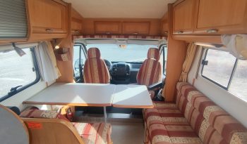 HYMER TRAMP 664 PERFILADA CAMA FRANCESA, GAMA ALTA. lleno