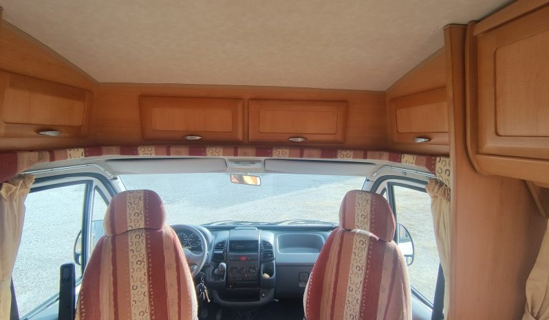 HYMER TRAMP 664 PERFILADA CAMA FRANCESA, GAMA ALTA. lleno