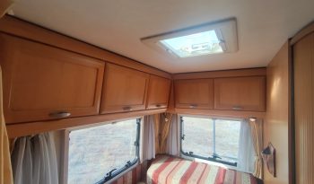 HYMER TRAMP 664 PERFILADA CAMA FRANCESA, GAMA ALTA. lleno