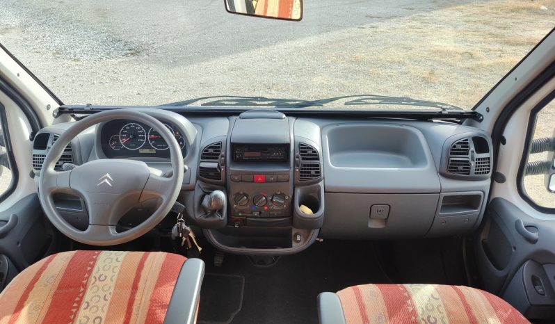 HYMER TRAMP 664 PERFILADA CAMA FRANCESA, GAMA ALTA. lleno