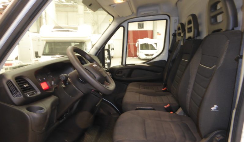 
								IVECO DAILY 2.3 TD 35S 16 4100H2 16 M3 lleno									