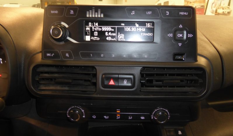 
								CITROEN BERLINGO Talla M BlueHDi 75 CV CONTROL lleno									