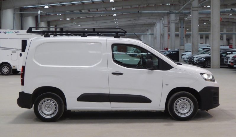 
								CITROEN BERLINGO Talla M BlueHDi 75 CV CONTROL lleno									