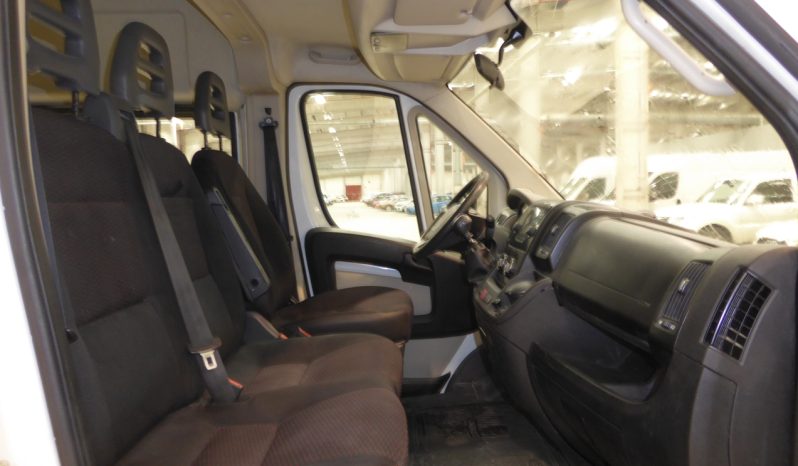 
								CITROEN Jumper 130CV L2H2 9 plazas lleno									