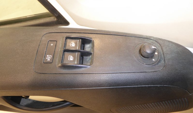 
								CITROEN Jumper 130CV L2H2 9 plazas lleno									