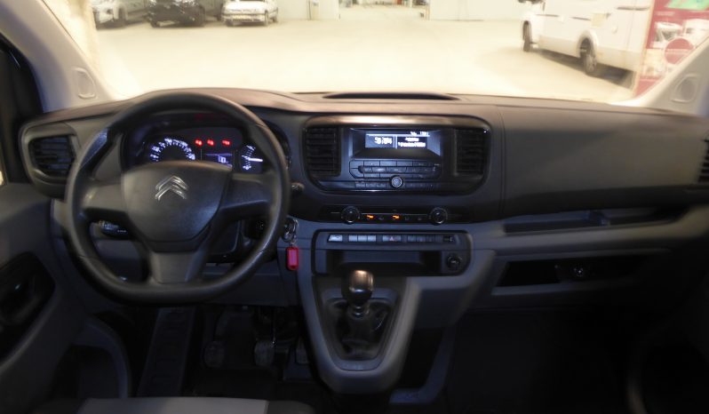 
								Citroen Jumpy Combi BlueHDi 120 SS Standard 6 plazas lleno									