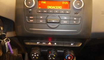 Dacia Duster 4X4 Essential Blue dCi 115CV lleno