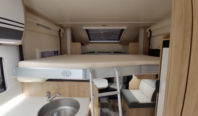 C.I. HORON 65xt, 5 pl. cama isla 2023 lleno
