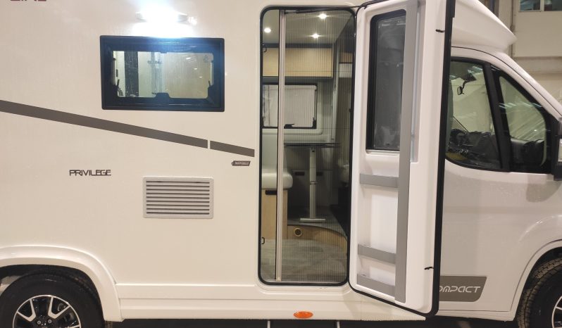 
								Giottiline siena compac C60, modelo 2026 +AA 12v lleno									