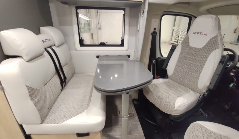 
								Giottiline siena compac C60, modelo 2026 +AA 12v lleno									