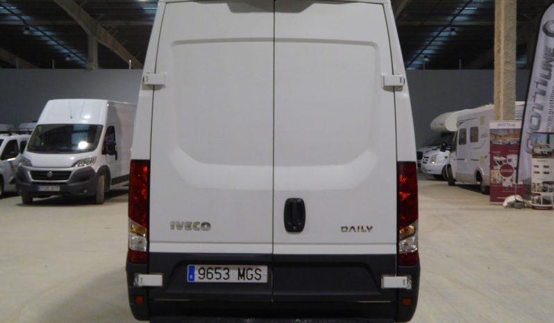 
								IVECO DAILY 2.3 TD 35S 16 3520LH2 12 M3 lleno									