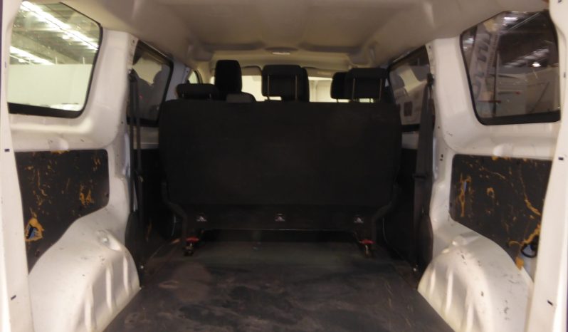 
								Peugeot Expert Combi BlueHDi 120 SS Standard 6 plazas lleno									