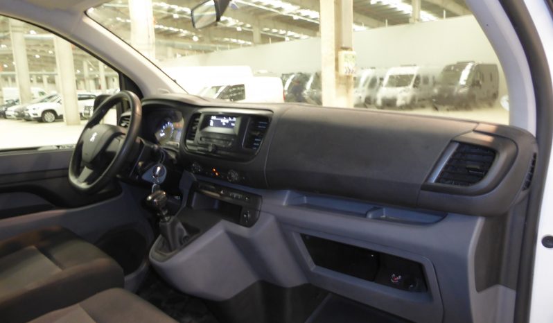 
								Peugeot Expert Combi BlueHDi 120 SS Standard 6 plazas lleno									