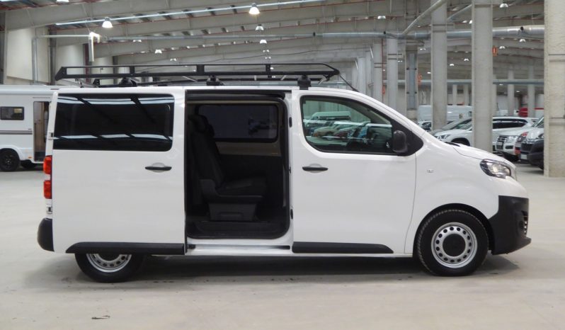 
								Peugeot Expert Combi BlueHDi 120 SS Standard 6 plazas lleno									
