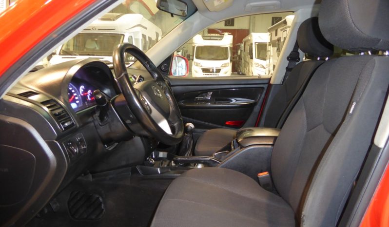 
								Ssangyong Rexton D22T 178cv 4×4 Premium lleno									