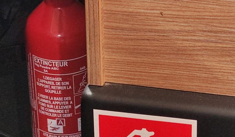 
								ITINEO SB700 INTEGRAL 6 PLAZAS LITERAS, POCOS KMS. lleno									