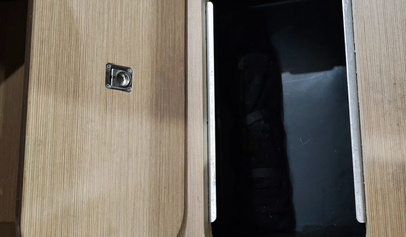 
								ITINEO SB700 INTEGRAL 6 PLAZAS LITERAS, POCOS KMS. lleno									