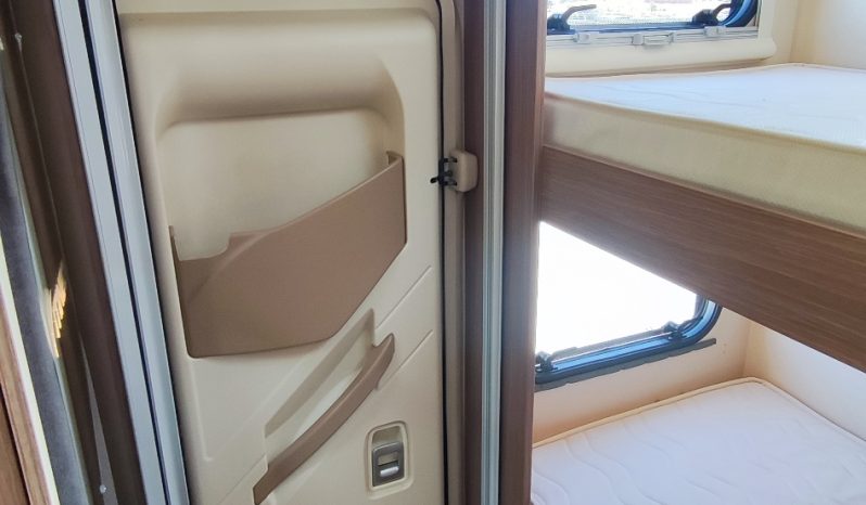 
								ITINEO SB700 INTEGRAL 6 PLAZAS LITERAS, POCOS KMS. lleno									