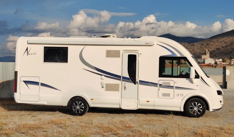 MCLOUIS NEVIS 878 INTEGRAL, ALTA GAMA, CAMA ISLA