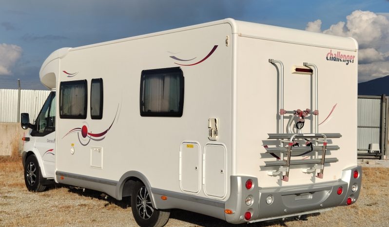 CHALLENGER GENESIS CAMA ISLA CON SOLO 6,69 MTS POCOS KMS
