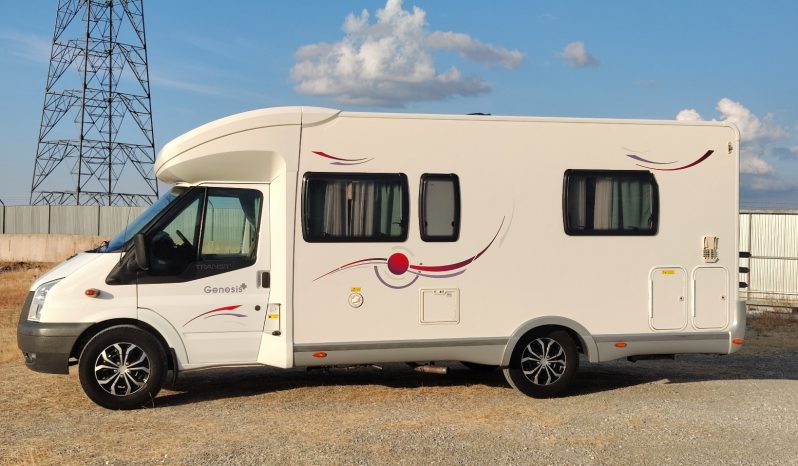 CHALLENGER GENESIS CAMA ISLA CON SOLO 6,69 MTS POCOS KMS