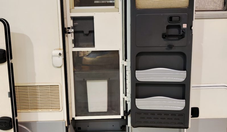 
								LAIKA ECOVIP 6 CAPUCHINA COMPACTA LITERAS 6 P. GAMA ALTA lleno									