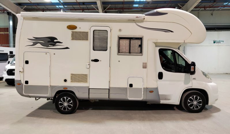 
								LAIKA ECOVIP 6 CAPUCHINA COMPACTA LITERAS 6 P. GAMA ALTA lleno									