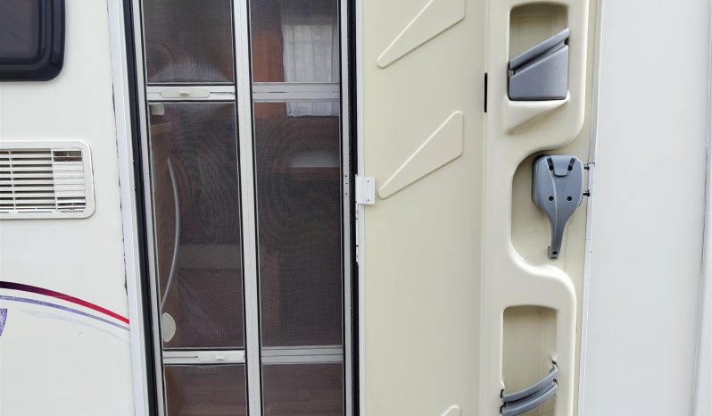 
								CHALLENGER GENESIS 43 CAPUCHINA LITERAS + AA VIVIENDA lleno									