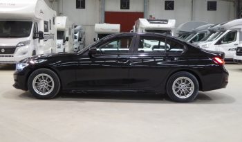 
									BMW serie 3 318d lleno								