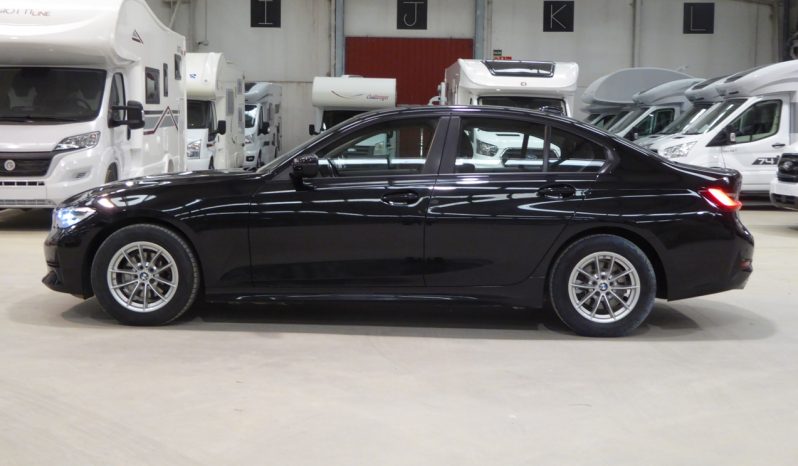 
								BMW serie 3 318d lleno									