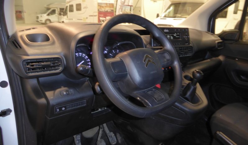 
								CITROEN Berlingo Talla M BlueHDi 100 LIVE L1H1 lleno									