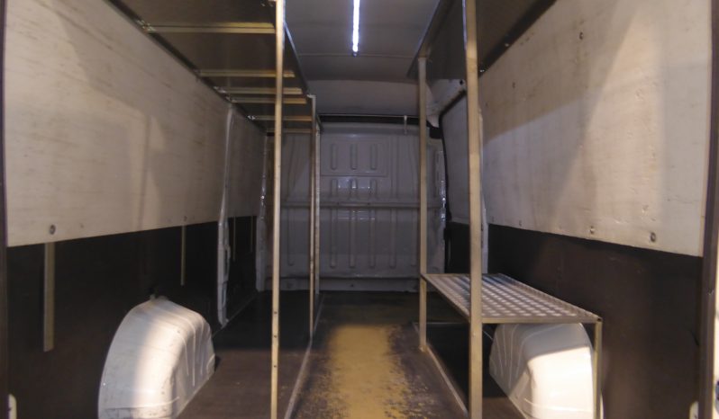 
								Citroen Jumper BlueHDi 130CV Furgon 35 L4H3 lleno									