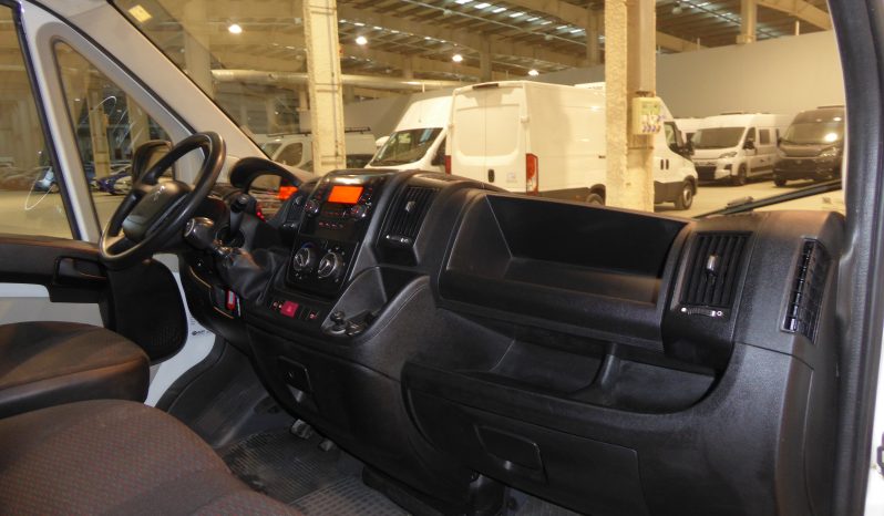 
								Citroen Jumper BlueHDi 130CV Furgon 35 L4H3 lleno									