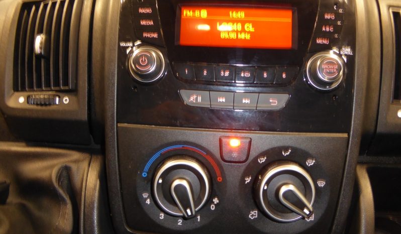 
								Citroen Jumper BlueHDi 130CV Furgon 35 L4H3 lleno									