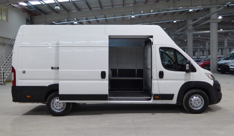 
								Citroen Jumper BlueHDi 130CV Furgon 35 L4H3 lleno									