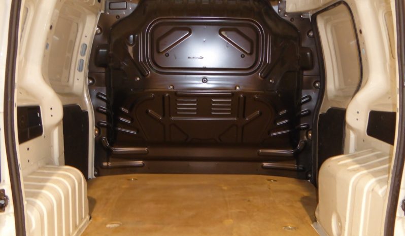 
								FIAT Fiorino Cargo Base 1.3 Mjet 75 CV lleno									