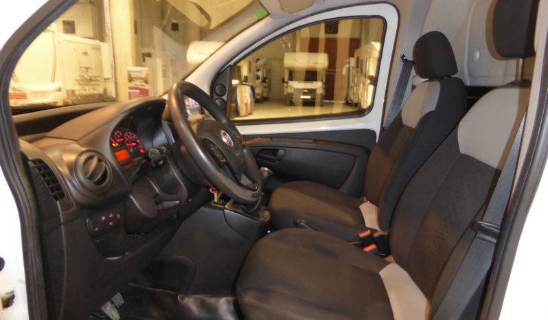 
								FIAT Fiorino Cargo Base 1.3 Mjet 75 CV lleno									